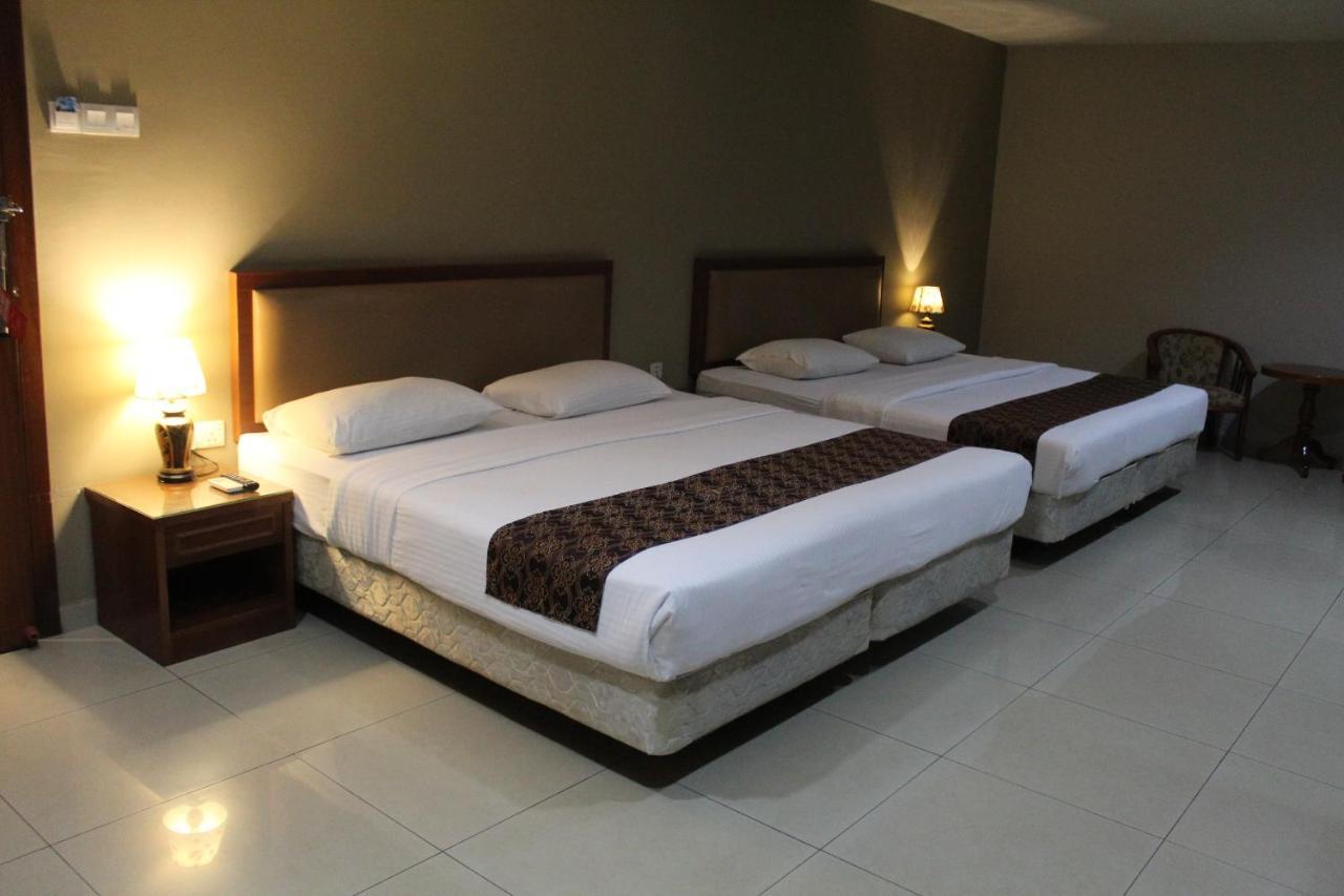 Hotel Palm Inn Баттерворт Екстер'єр фото