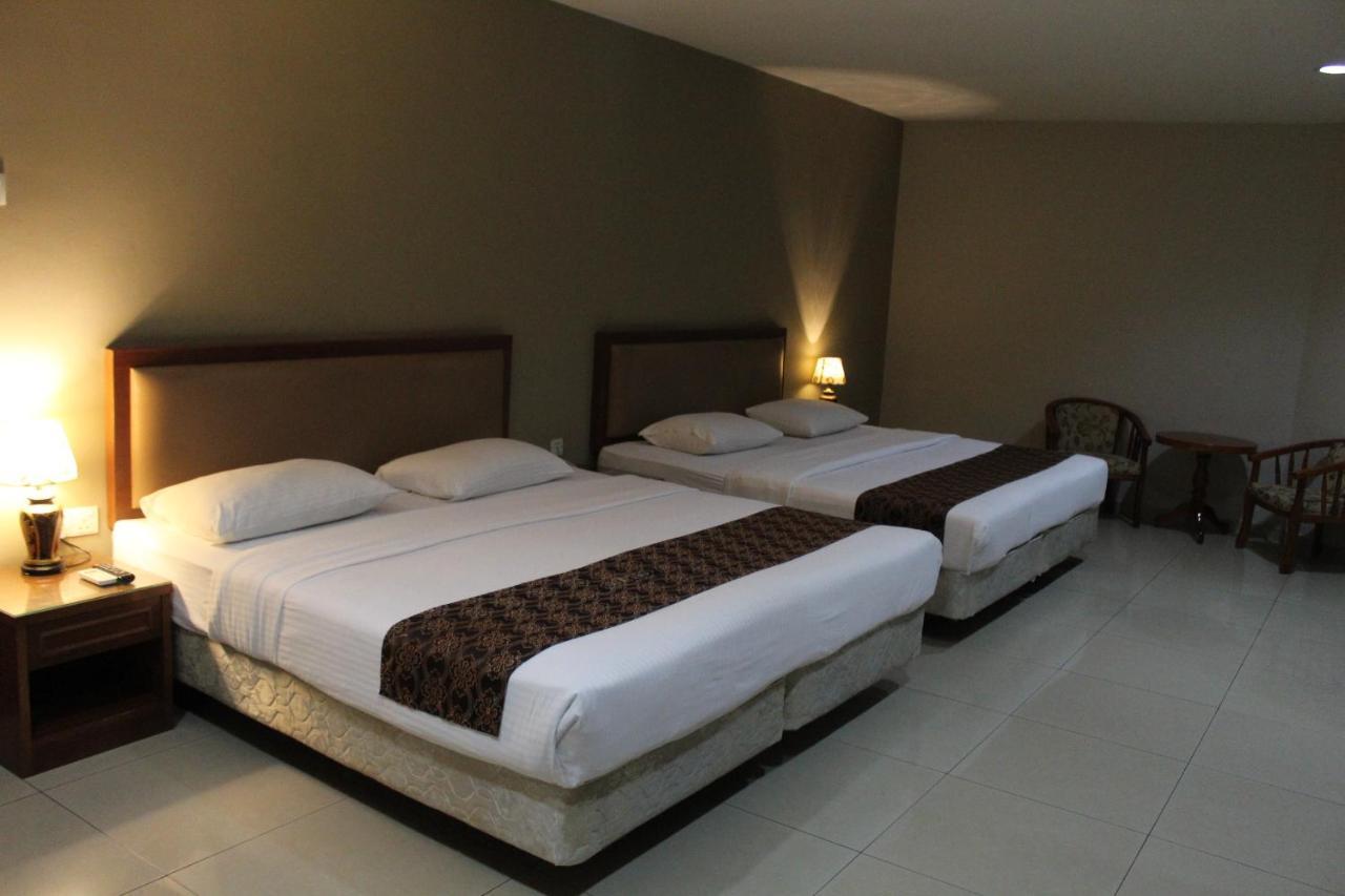 Hotel Palm Inn Баттерворт Екстер'єр фото